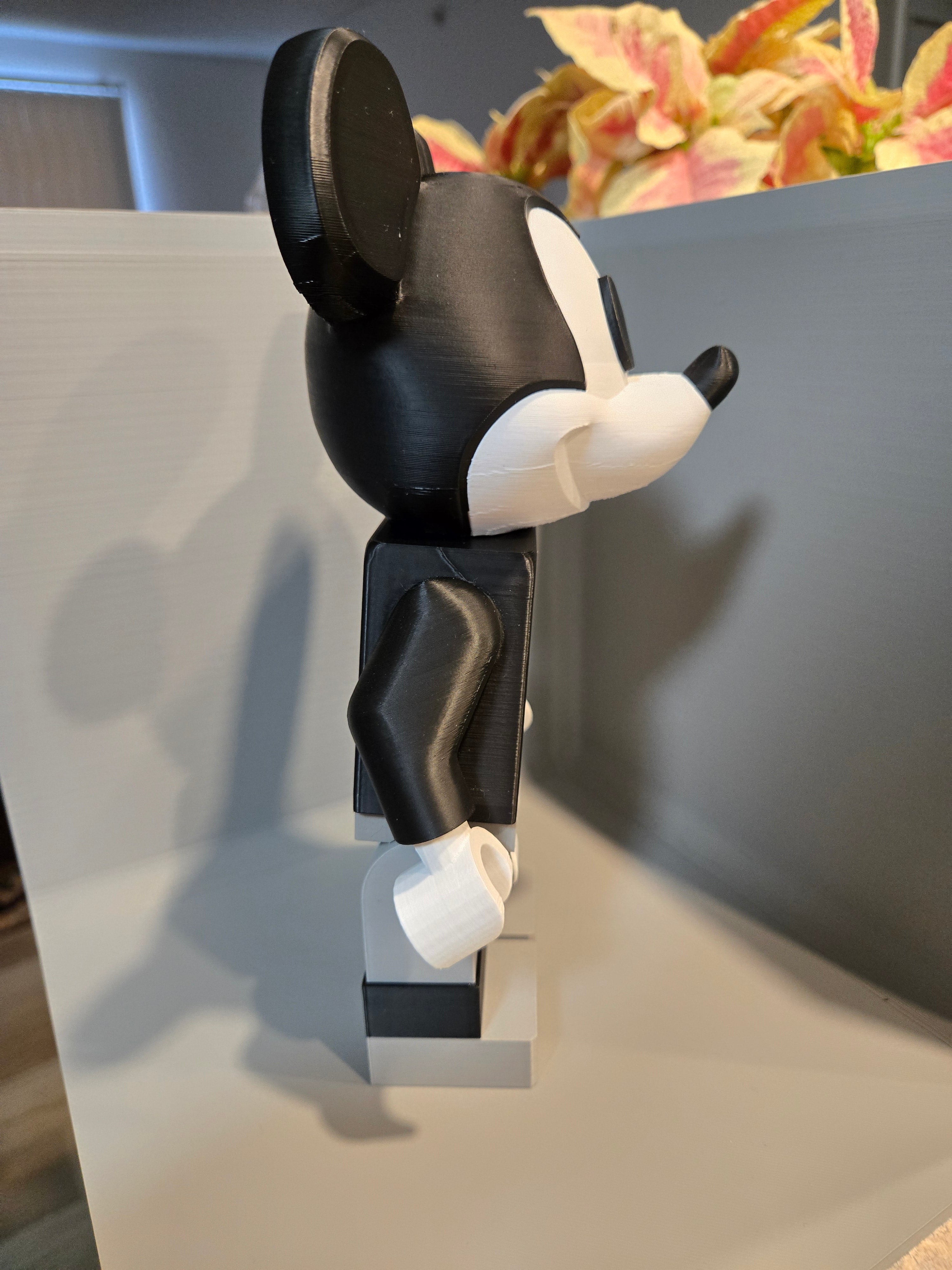 Brickfigure Black and White Mickey