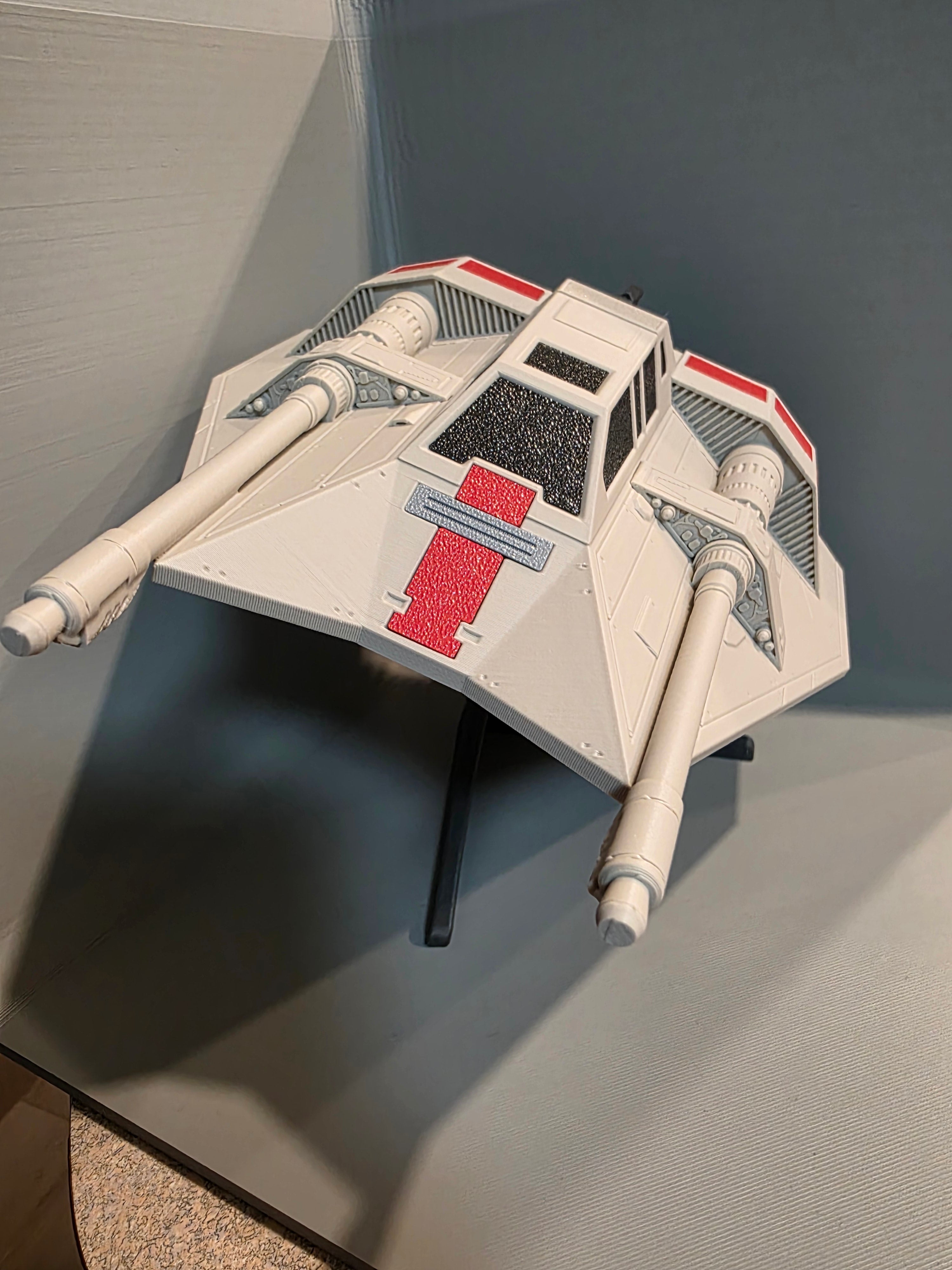 Snowspeeder Model