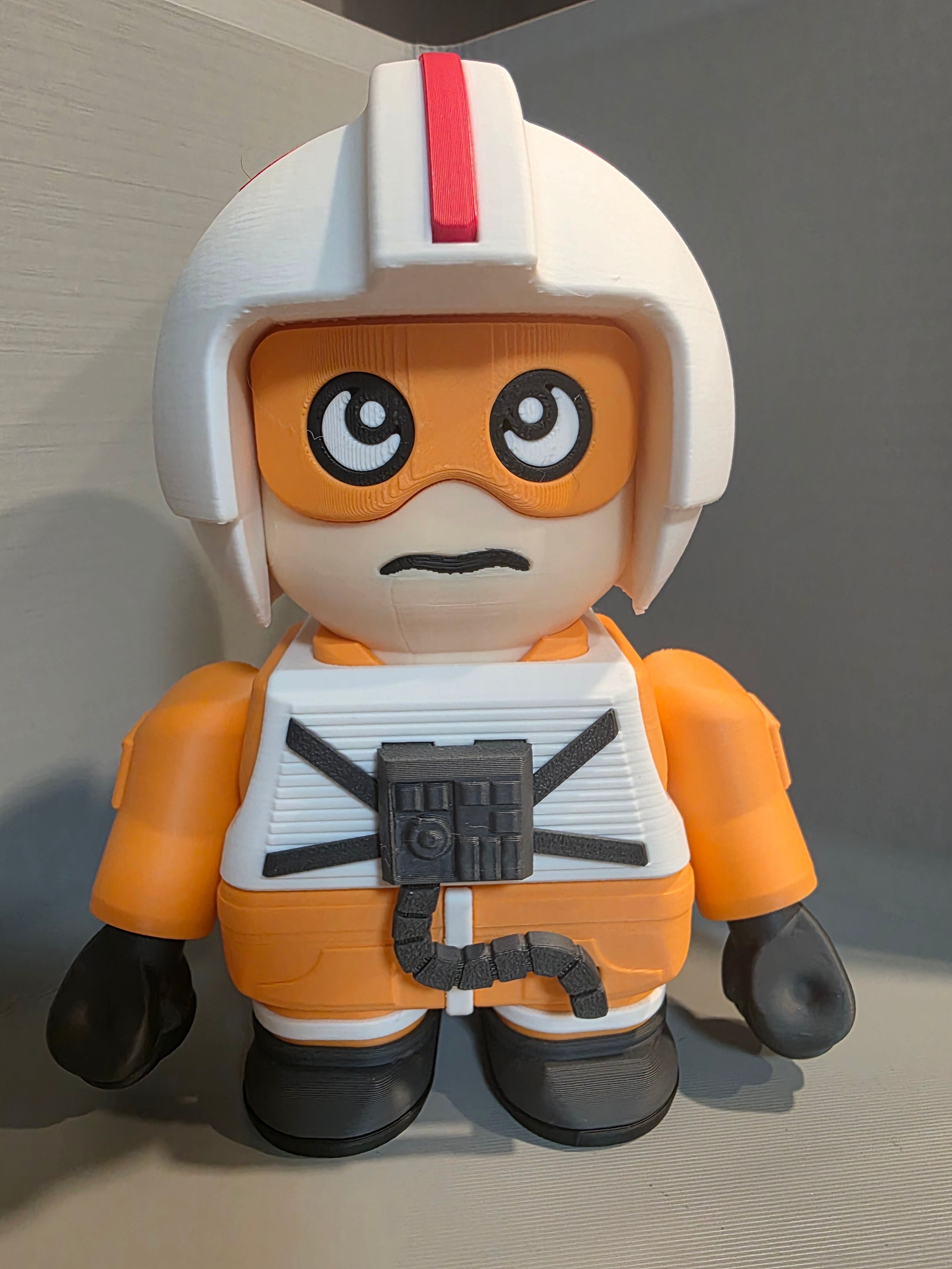 Chunkable Rebel Pilot