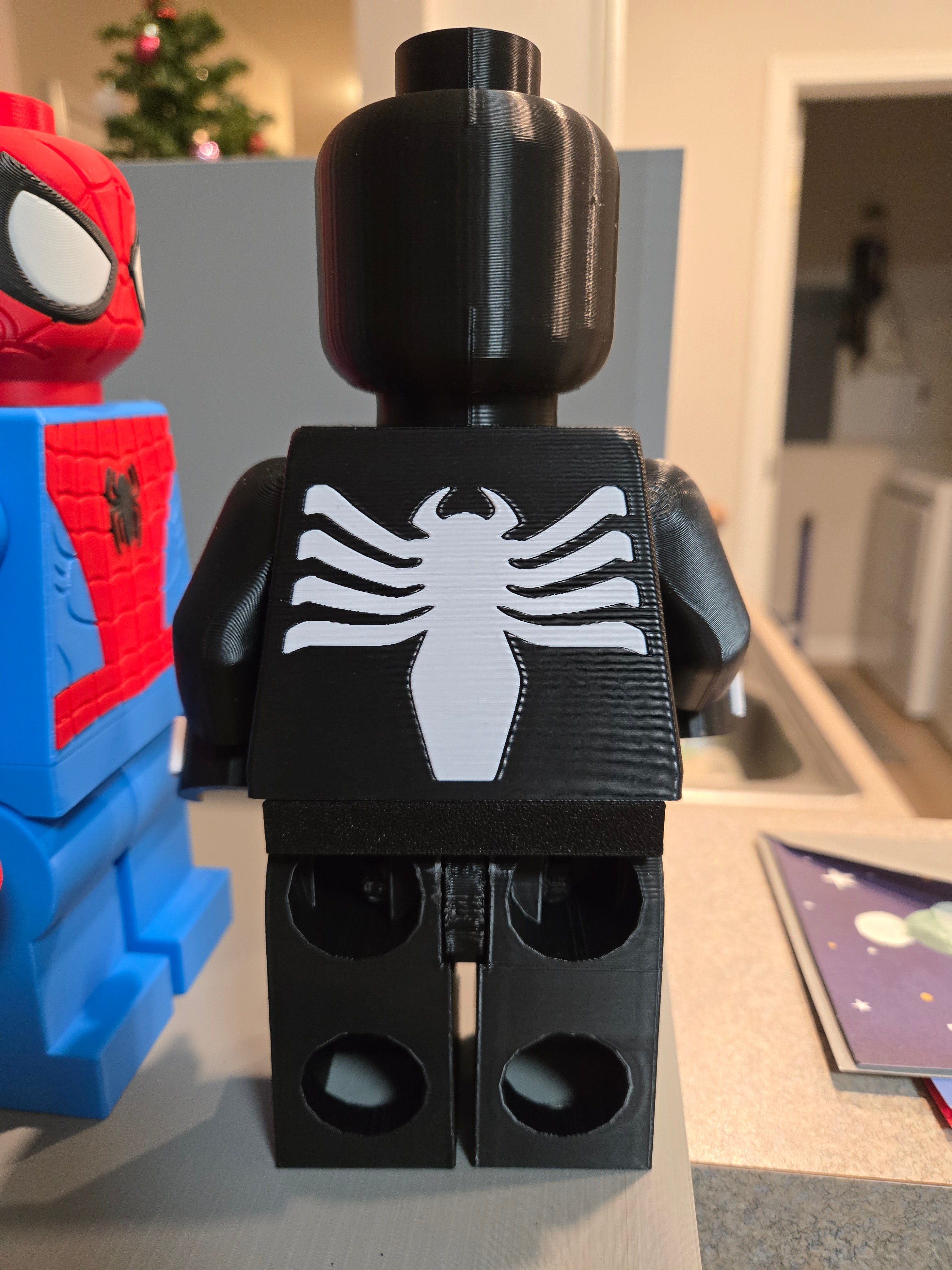 Brickfigure Black Suit Spiderman