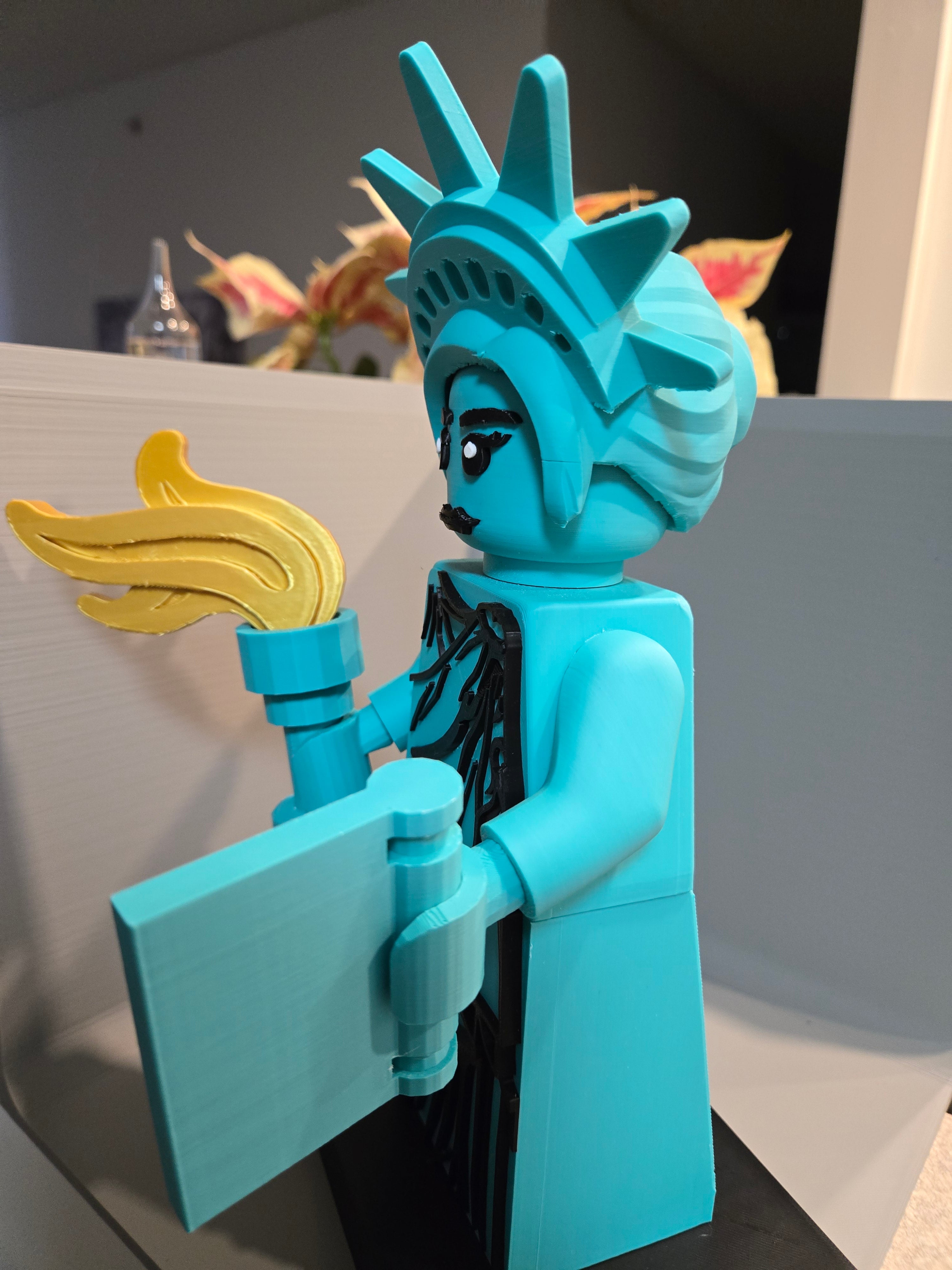 Brickfigure Lady Liberty