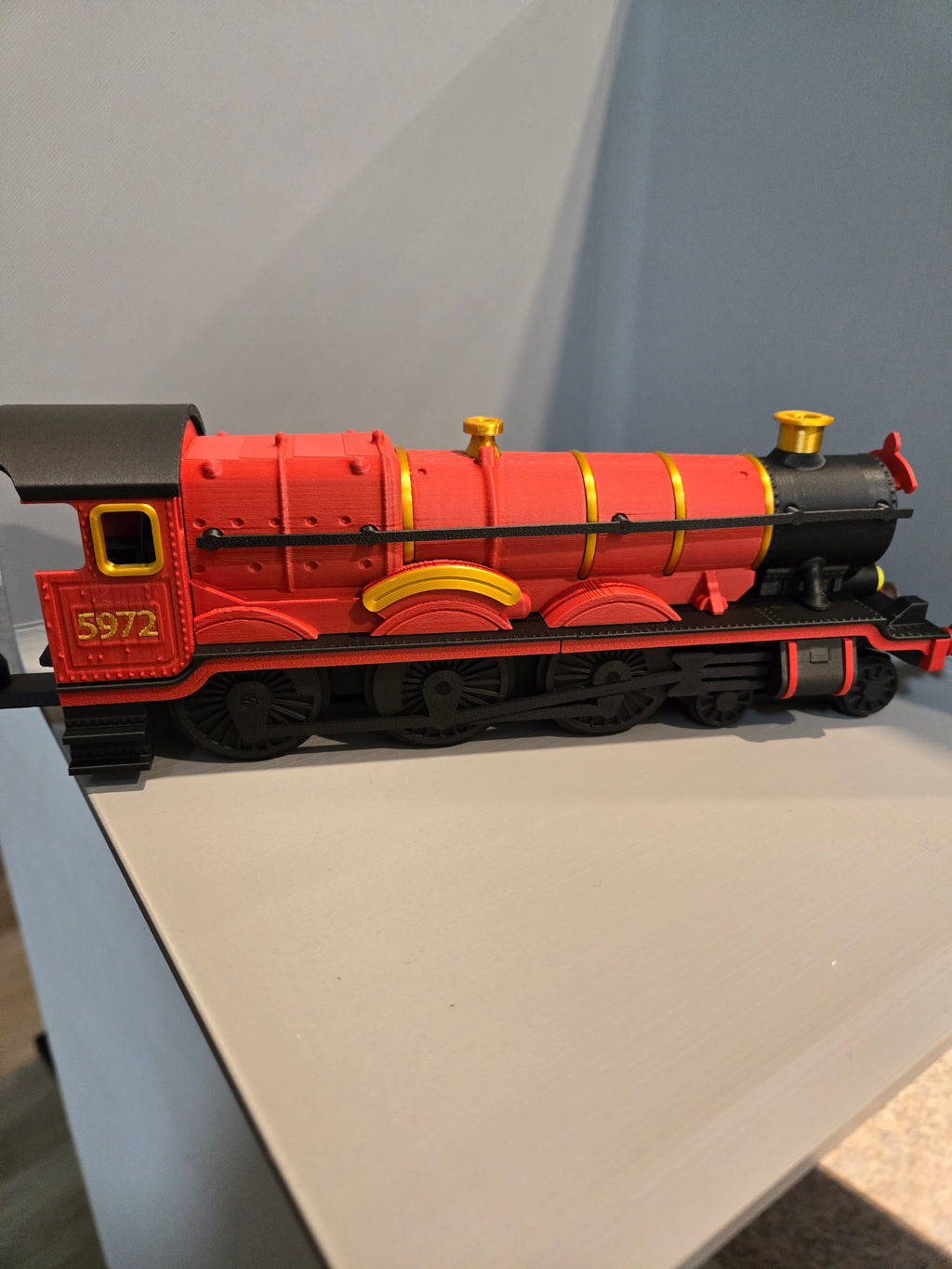 Hogwarts Express Model